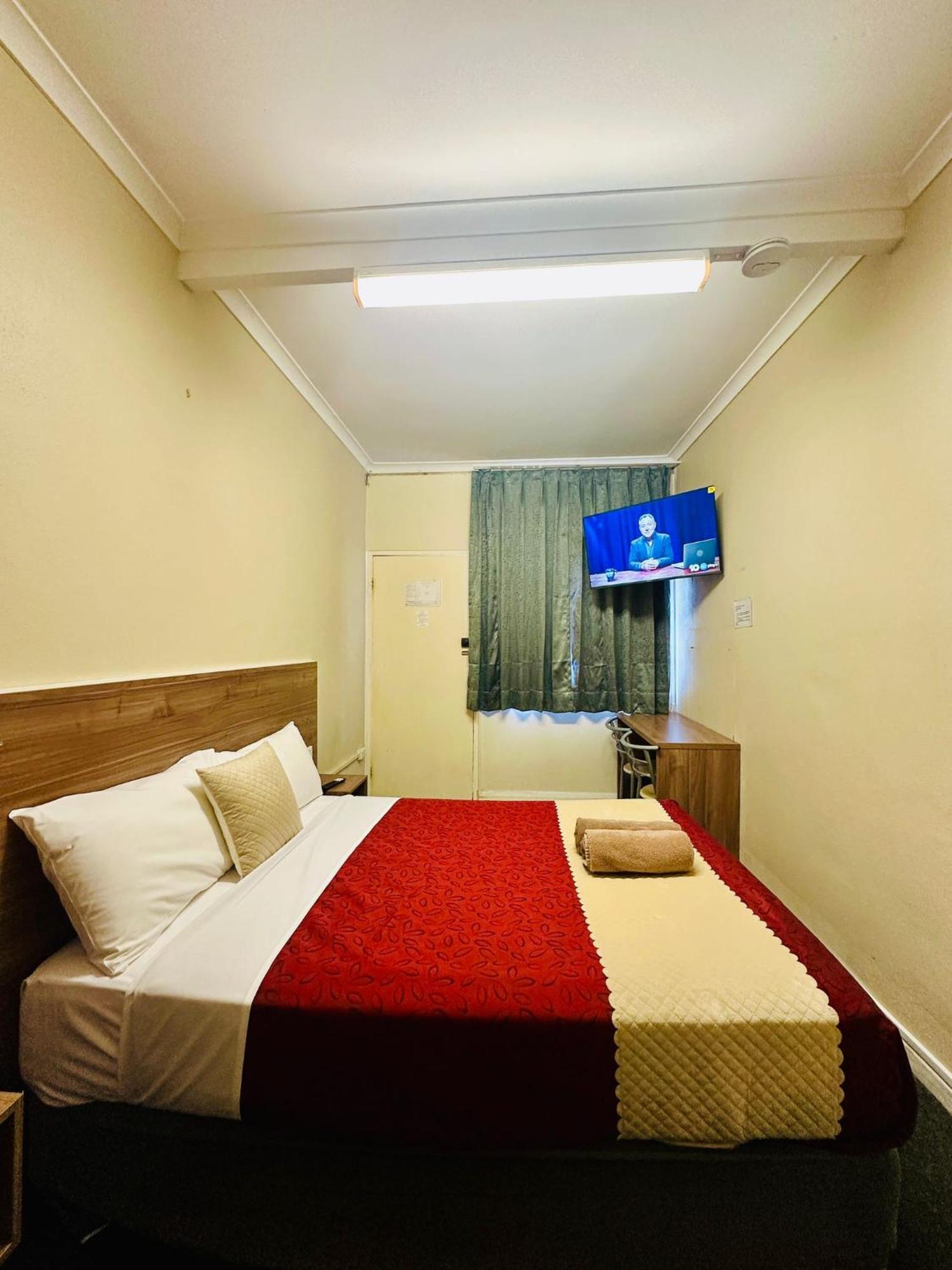 Wattle Tree Motel Cootamundra Exterior photo