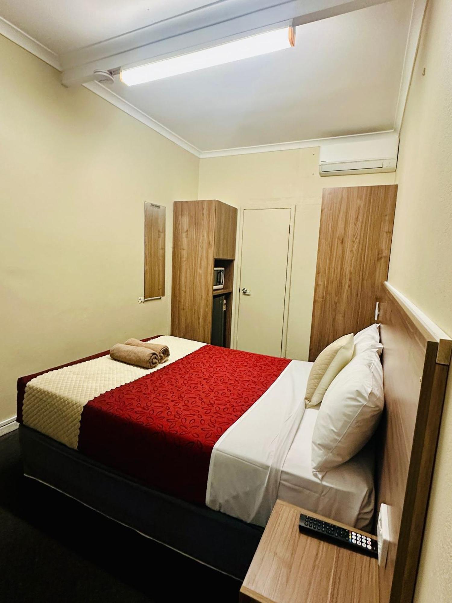 Wattle Tree Motel Cootamundra Exterior photo